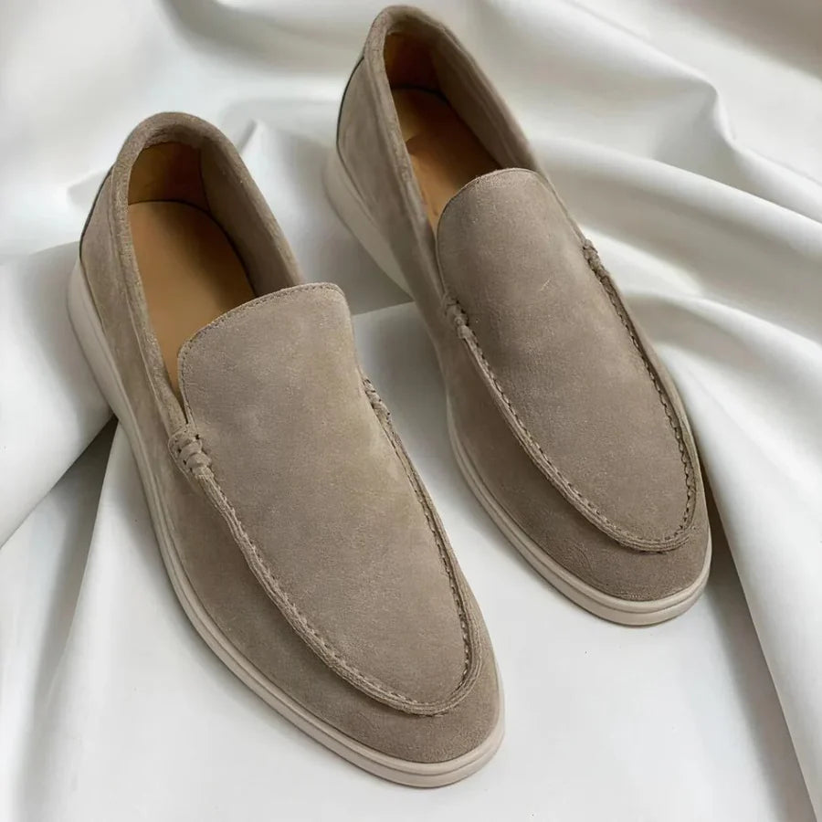 ELEGANTES MOCASINES DE GAMUZA